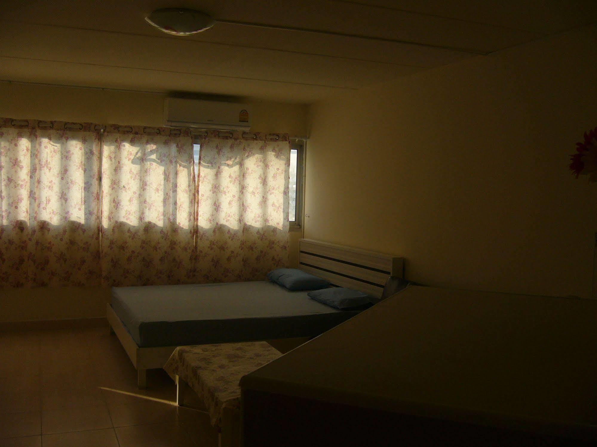 Impact Muang Thong Thani Service Condominium Pak Kret Zewnętrze zdjęcie